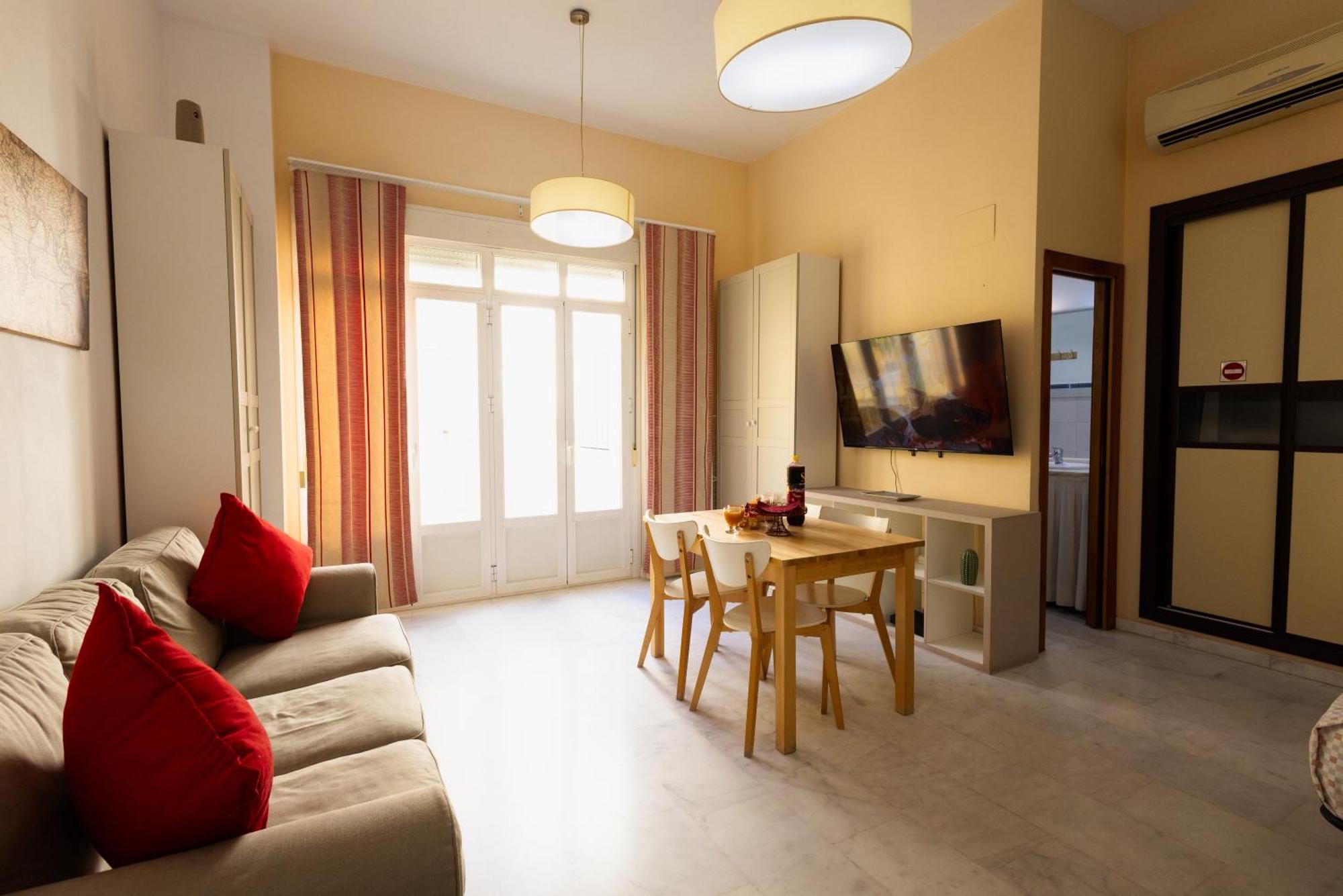 Apartamento Acogedor En Triana Sevilha Exterior foto