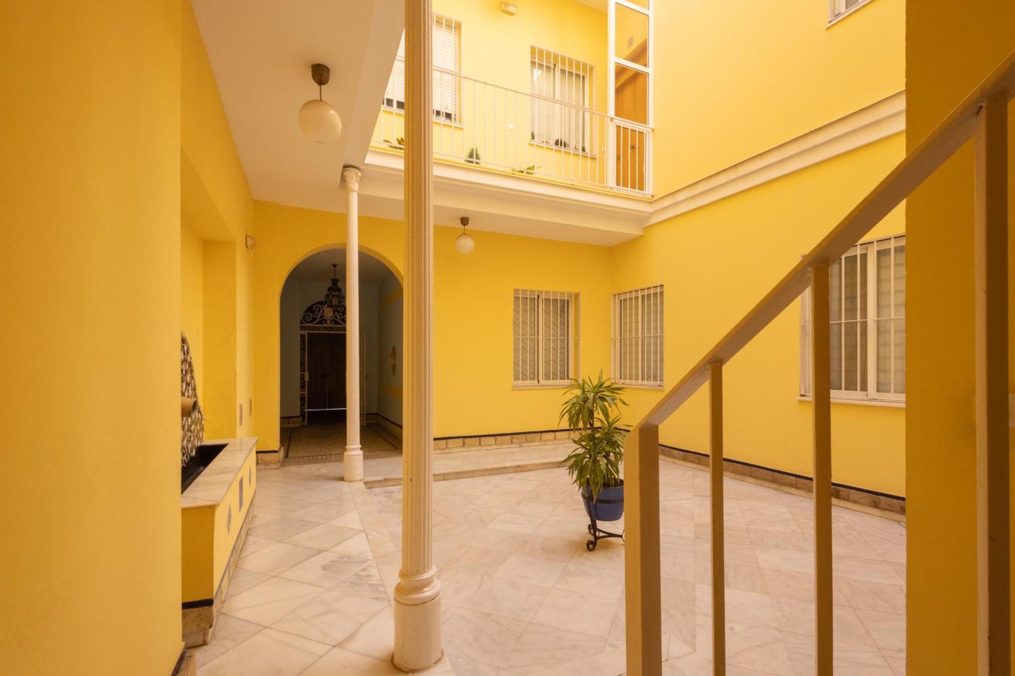 Apartamento Acogedor En Triana Sevilha Exterior foto